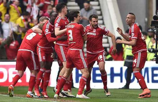 篮球比赛从 篮球比赛从